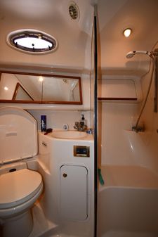 Sea-ray 420-AFT-CABIN image