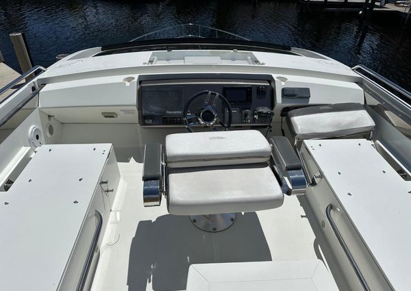 Galeon 510 Sky image