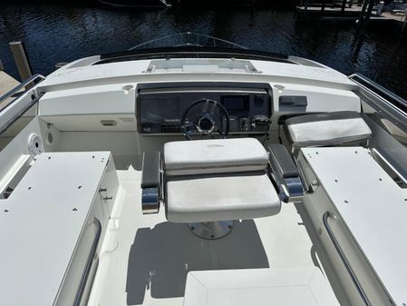 Galeon 510 Sky image