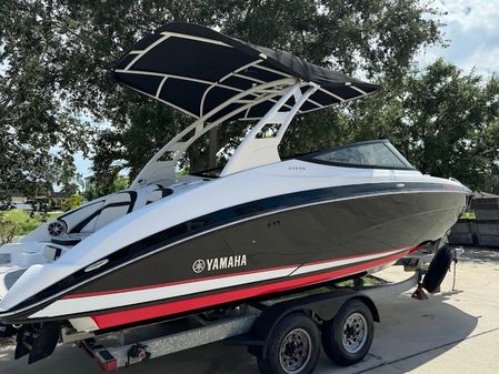 Yamaha-boats 242SE image