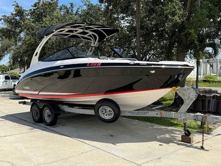 Yamaha-boats 242SE image