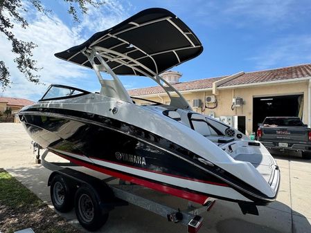 Yamaha-boats 242SE image