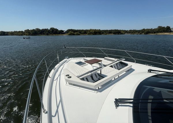 Cruisers Yachts 50 Cantius image