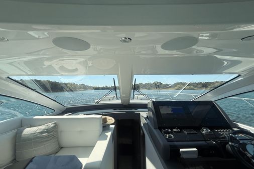 Cruisers Yachts 50 Cantius image