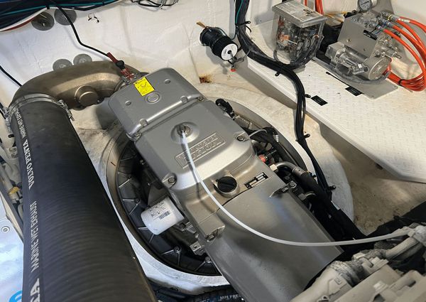 Cruisers Yachts 50 Cantius image