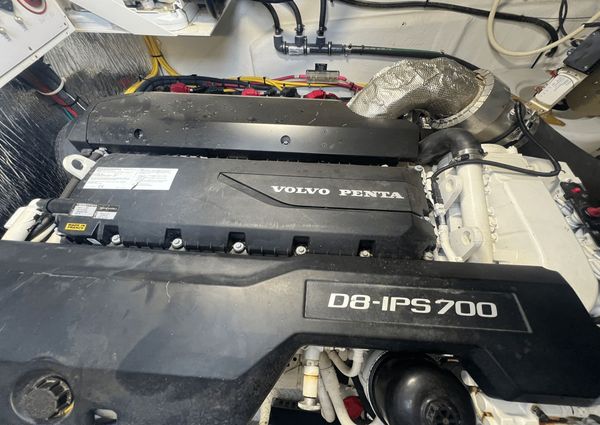 Cruisers Yachts 50 Cantius image