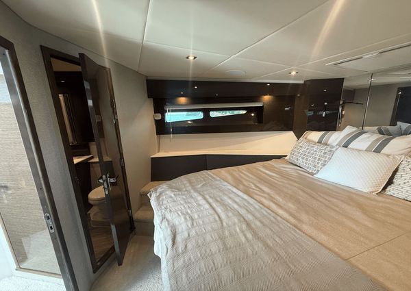 Cruisers Yachts 50 Cantius image