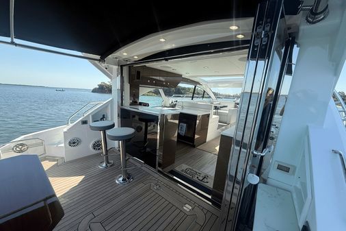 Cruisers Yachts 50 Cantius image