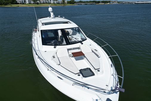 Cruisers Yachts 50 Cantius image