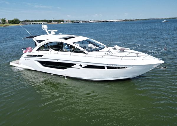 Cruisers Yachts 50 Cantius image