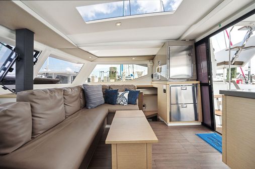 Fountaine Pajot Lucia 40 image