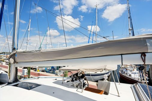 Fountaine Pajot Lucia 40 image