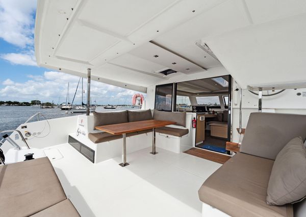 Fountaine Pajot Lucia 40 image