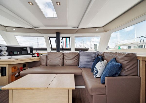 Fountaine Pajot Lucia 40 image