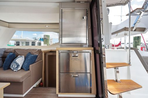 Fountaine Pajot Lucia 40 image