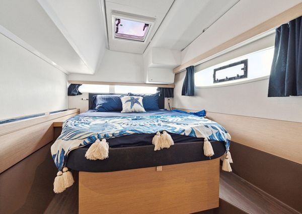 Fountaine Pajot Lucia 40 image