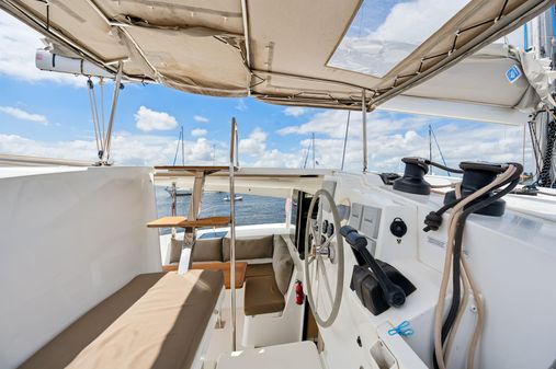 Fountaine Pajot Lucia 40 image