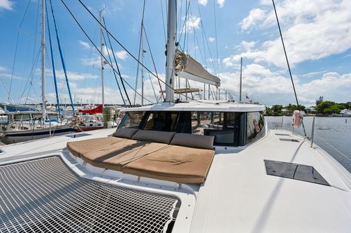 Fountaine Pajot Lucia 40 image