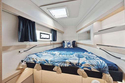 Fountaine Pajot Lucia 40 image