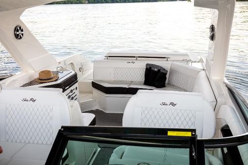 Sea-ray SLX-310 image