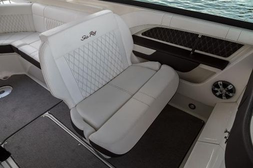 Sea-ray SLX-310 image