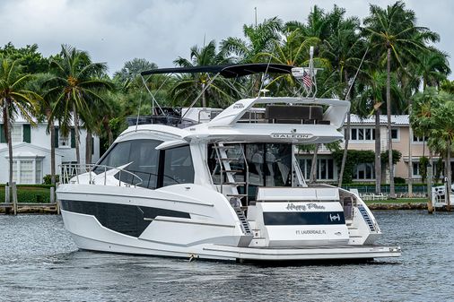 Galeon 500 Fly image