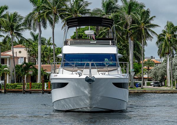 Galeon 500 Fly image