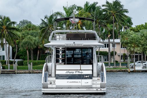 Galeon 500 Fly image