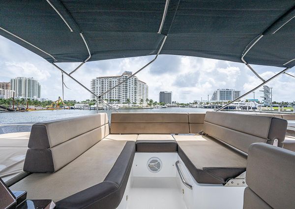 Galeon 500 Fly image