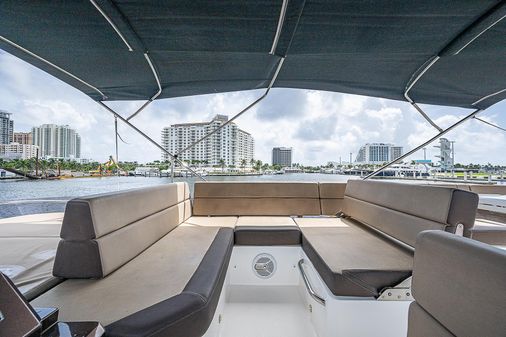 Galeon 500 Fly image