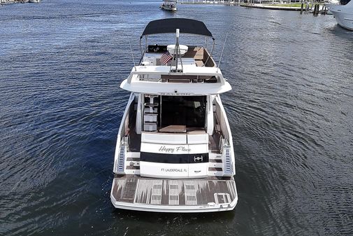 Galeon 500 Fly image