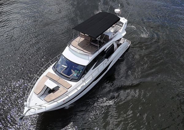 Galeon 500 Fly image