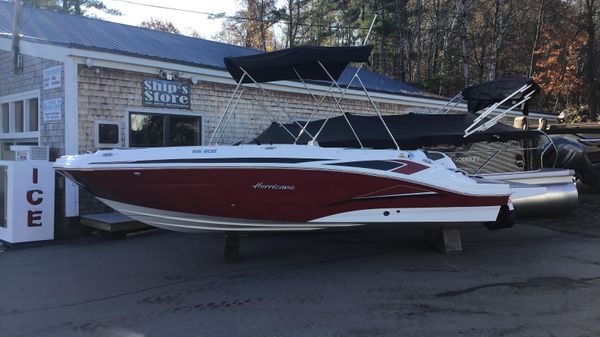 Hurricane SunDeck 210 OB