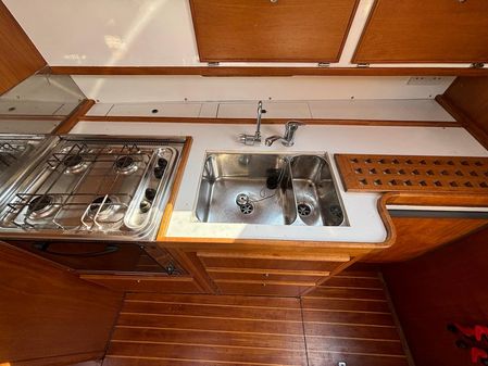 Swordsman 37 Aft Cabin image