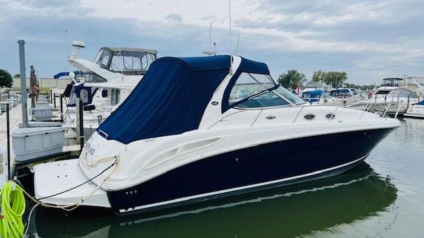 Sea Ray 360 Sundancer 