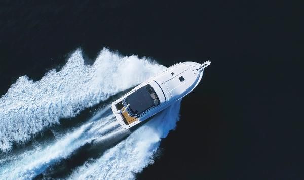 Bertram 390-CONVERTIBLE image