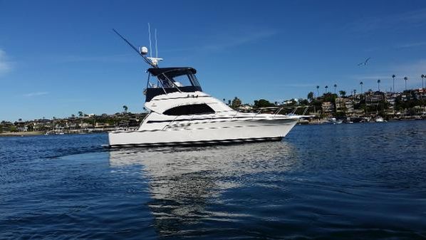 Bertram 390-CONVERTIBLE image