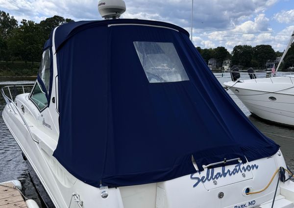 Sea Ray 320 Sundancer image