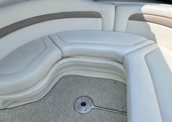 Sea Ray 320 Sundancer image