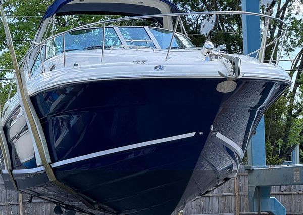 Sea Ray 320 Sundancer image