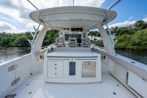 Boston Whaler 420 Outrage image