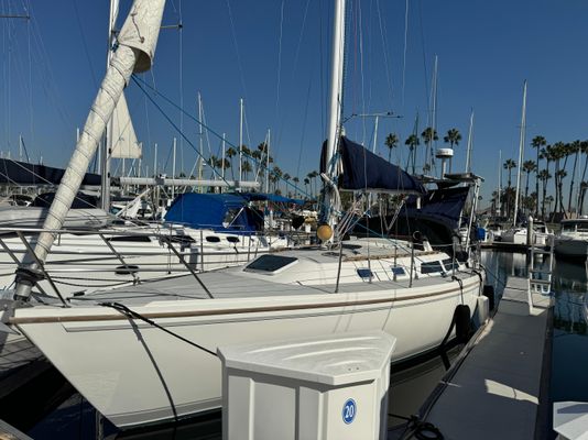 Catalina SLOOP - main image