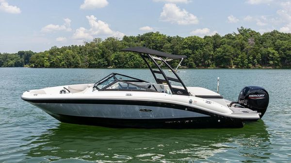 Sea Ray SPX 190 OB