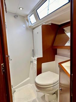 Beneteau Oceanis 45 image