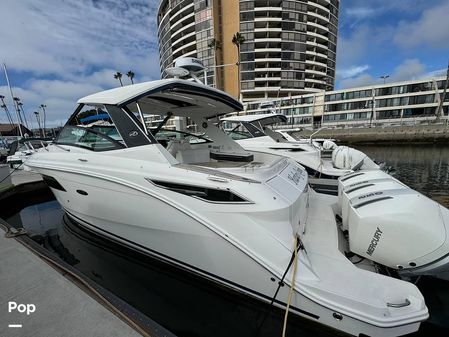 Sea Ray 320 Sundancer OB image