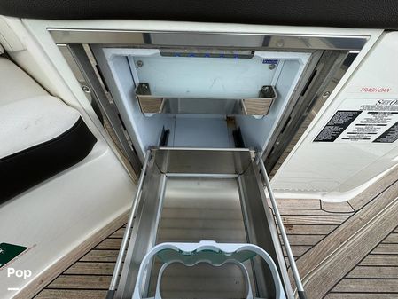 Sea Ray 320 Sundancer OB image