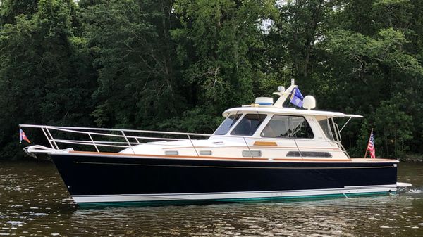 Sabre 38 Hardtop Express w/ Freedom Lift