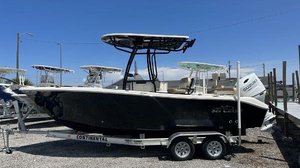Sea Chaser 22 HFC 