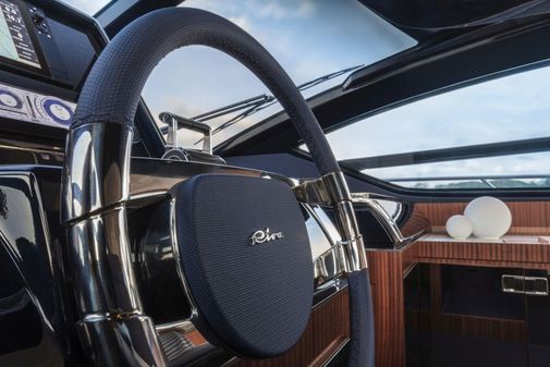 Riva 66' Ribelle image