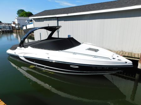 Rinker 276 Captiva Cuddy image